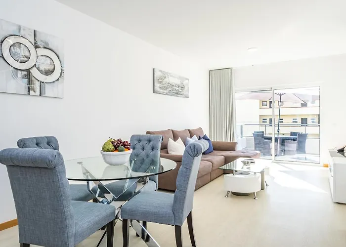 Blue Paradise Apartment